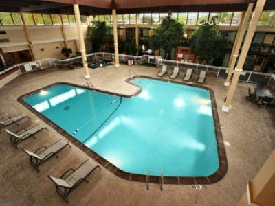 Ramada Overland Park Mission Зручності фото